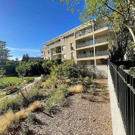 Charmant T3 Moderne Climatise Villeurbanne Luaran gambar