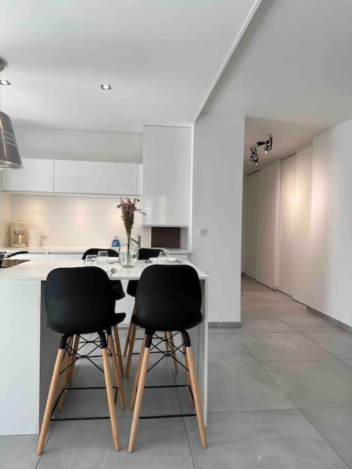 Charmant T3 Moderne Climatise Villeurbanne Luaran gambar