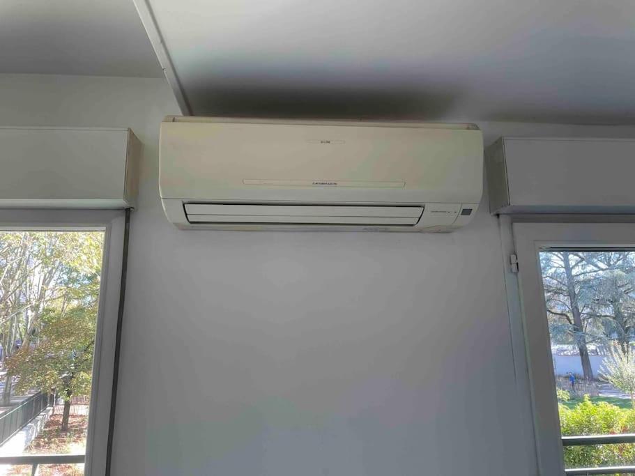 Charmant T3 Moderne Climatise Villeurbanne Luaran gambar