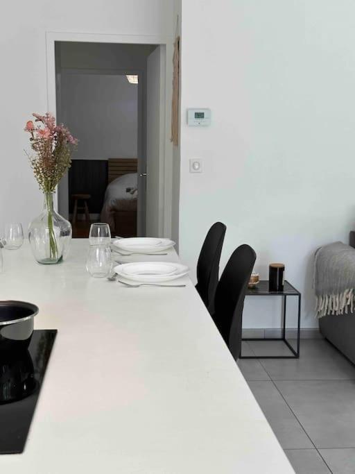 Charmant T3 Moderne Climatise Villeurbanne Luaran gambar