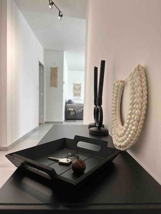 Charmant T3 Moderne Climatise Villeurbanne Luaran gambar